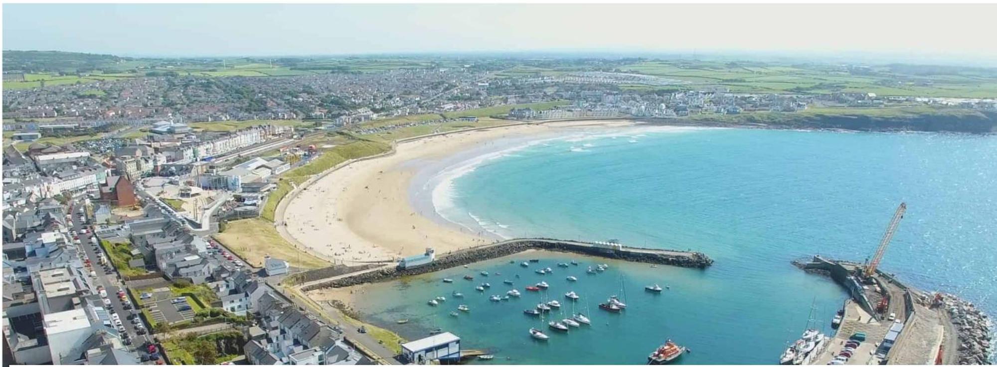 2 Princess Green - Portrush By The Sea 外观 照片
